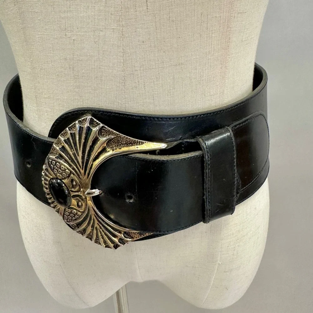 Vintage‎ Wide Black Leather Belt Gold Sculptural Buckle Cabochon Italy Size 30
